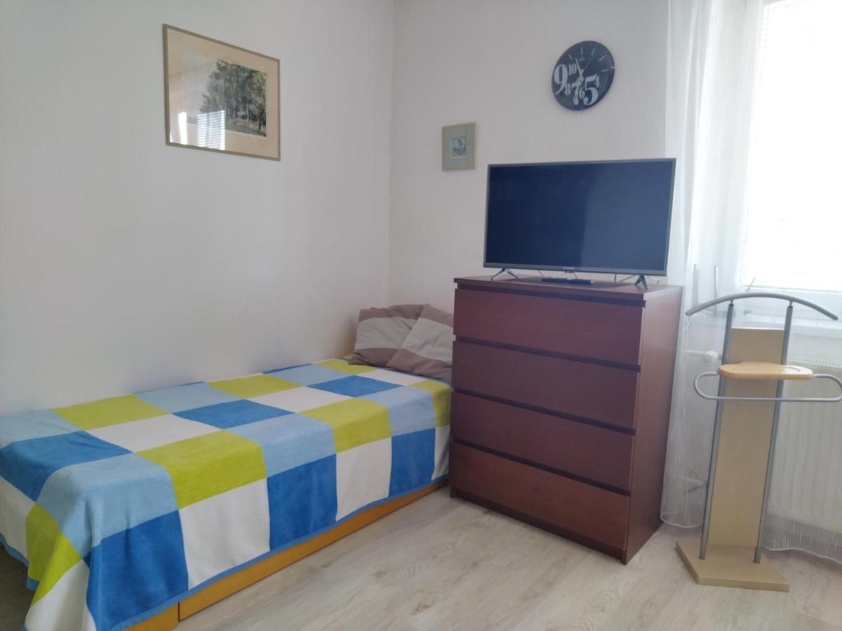 Ferienwohnung Soukrome Pokoje Havlíčkův Brod Exterior foto